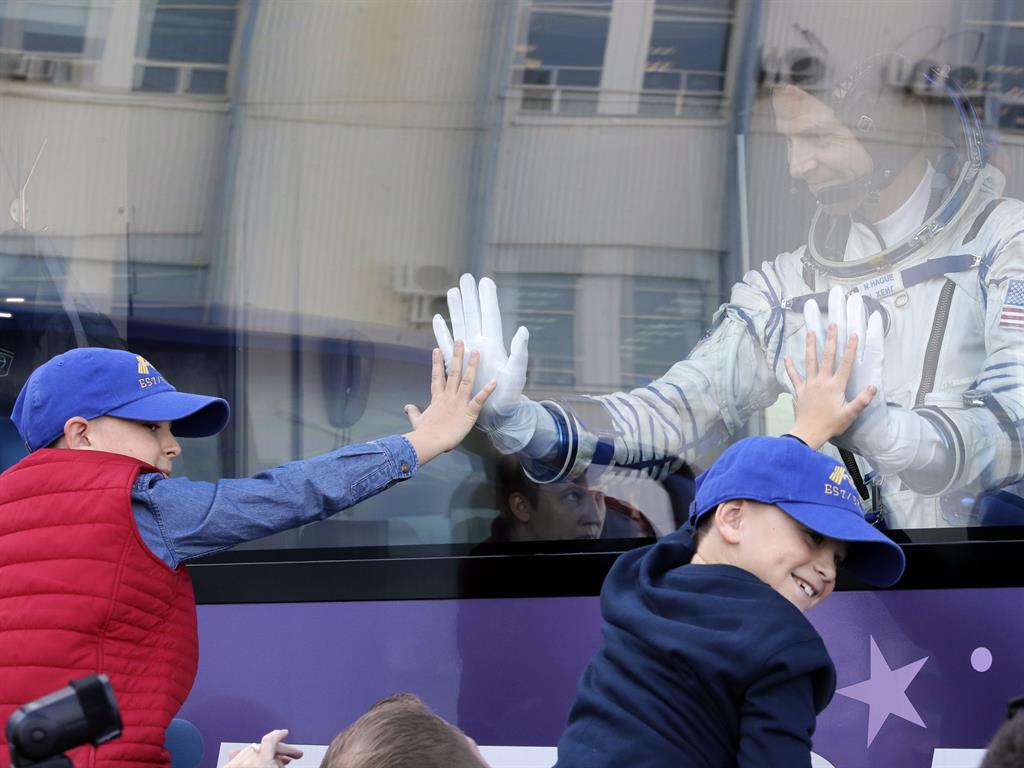 Family moment Astronaut Nick Hague says farewell to his sons before launch