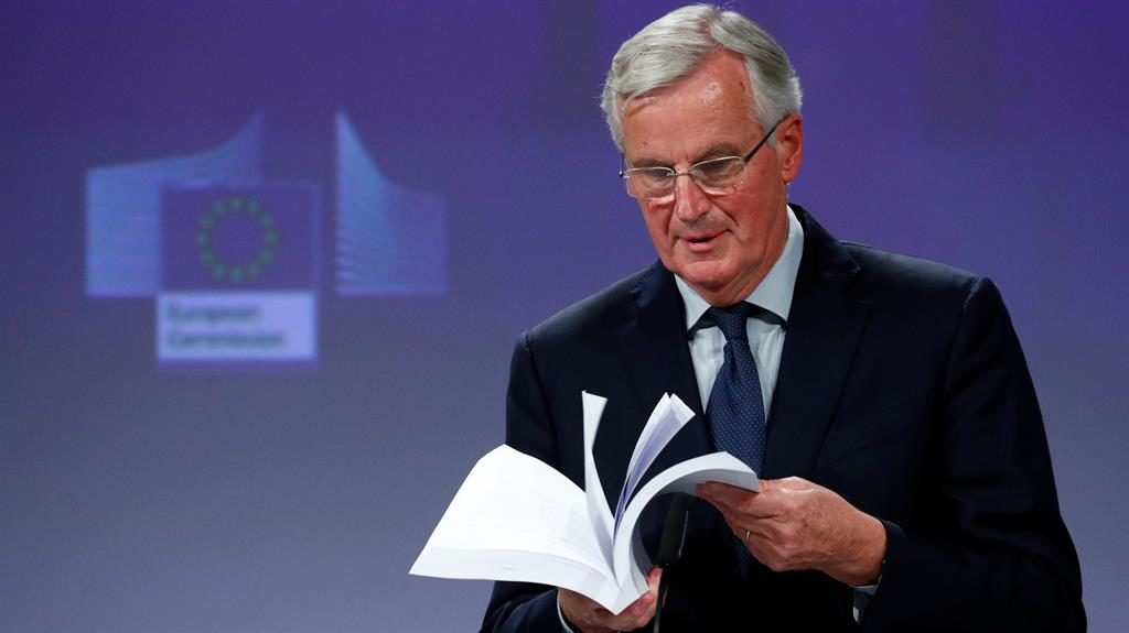 Barnier hails Brexit deal that avoids a hard Northern Irish border
by Aidan Radnedge
Published