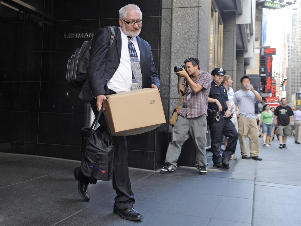 Crash: A man leaves Lehman’s in 2008