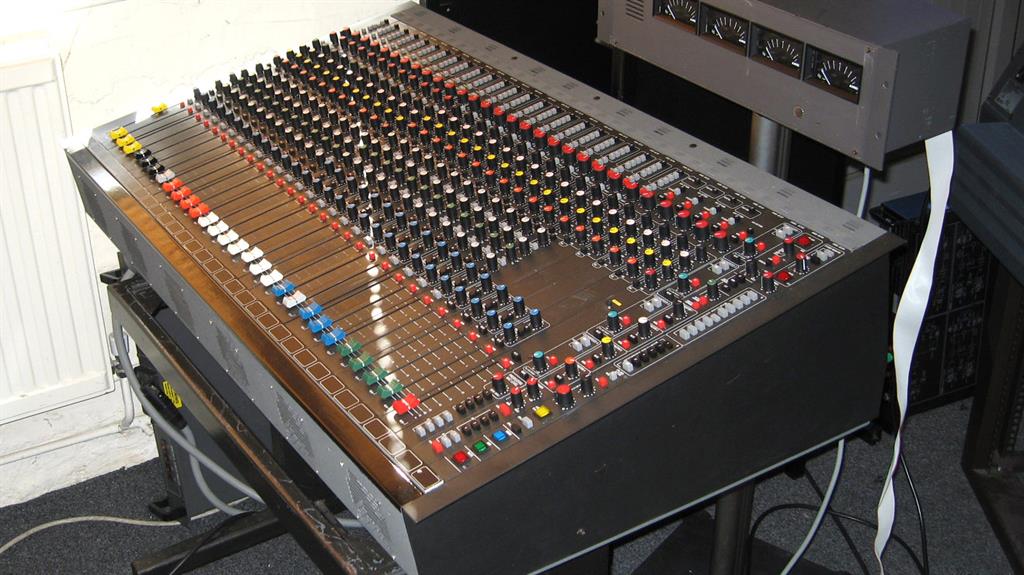 What auto-tune app does got drums use