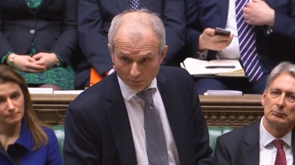 PM’s deputy warns of ‘sustained’ uncertainty of long Brexit extension
by Metro Reporters
Published