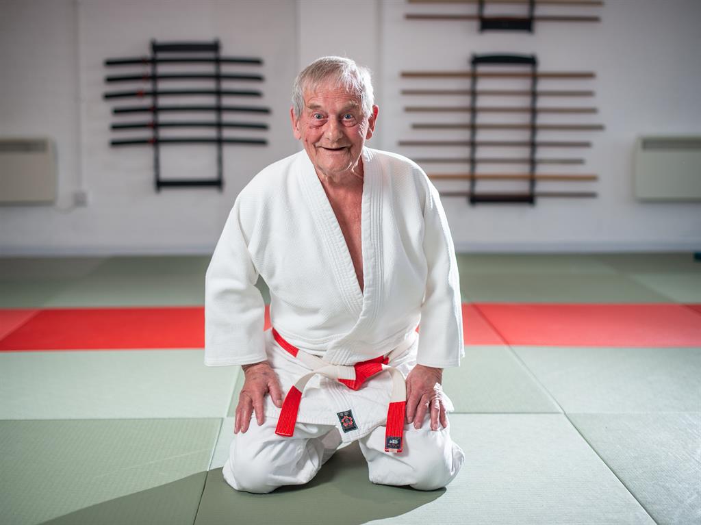 Grandad of 90 is Britain's oldest judo master Metro Newspaper UK