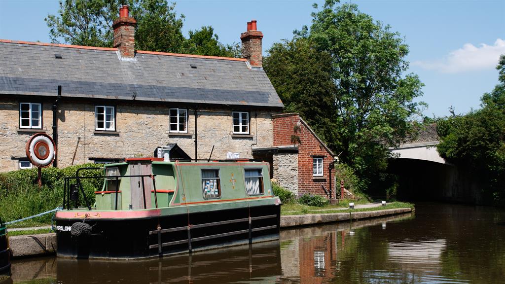 Towpath walks: Langford Wharf, Kidlington