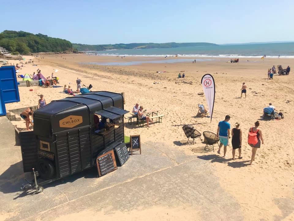 Putting on the nosebag: Customers can tuck in on the beach PICTURE: WNS