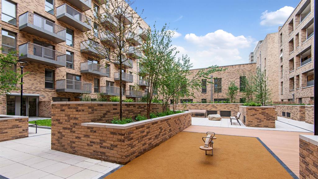 Private space: Weavers Quarter