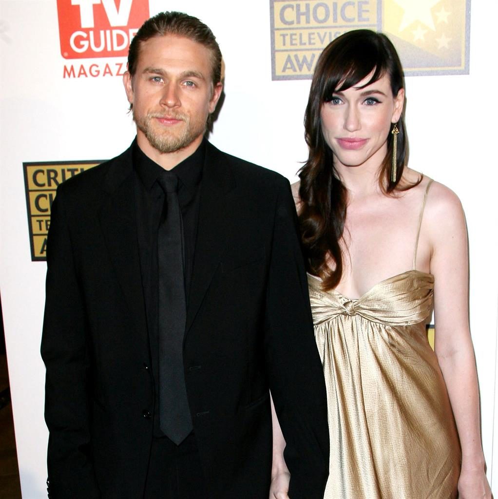 Time Gentleman Charlie Hunnam To Marry Long Term Girlfriend