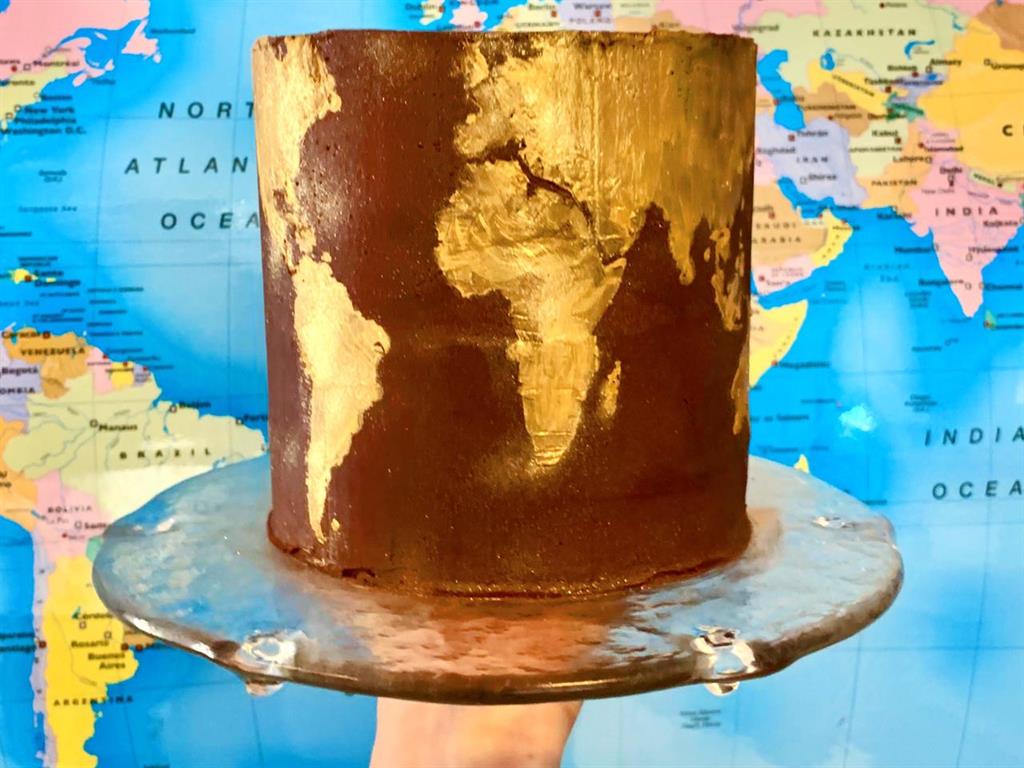 World class: A globe dessert