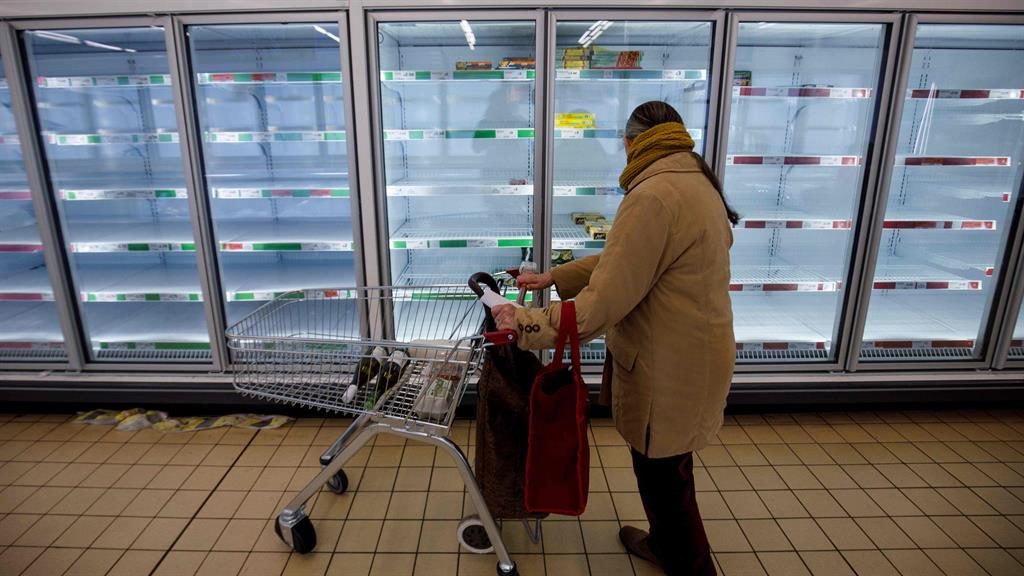 Vulnerable, isolated and ‘running out of supplies’ Metro Newspaper UK