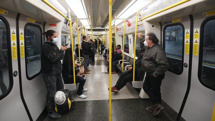 Social distancing: Tube travellers try to make it work PICTURE: EPA-EFE/FACUNDO ARRIZABALAGA