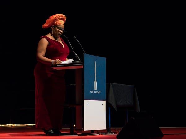 Talks: Nalo Hopkinson at the Hugo Award Ceremony Worldcon in Helsinki, Finland PICTURE: HENRY SODERLUND, CC BY