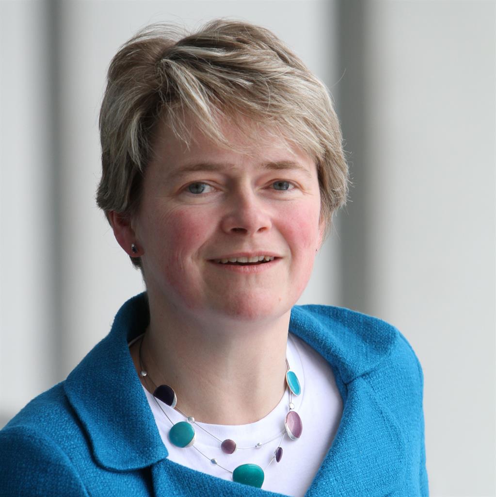 Britons urged to participate in COVID-19 trace system