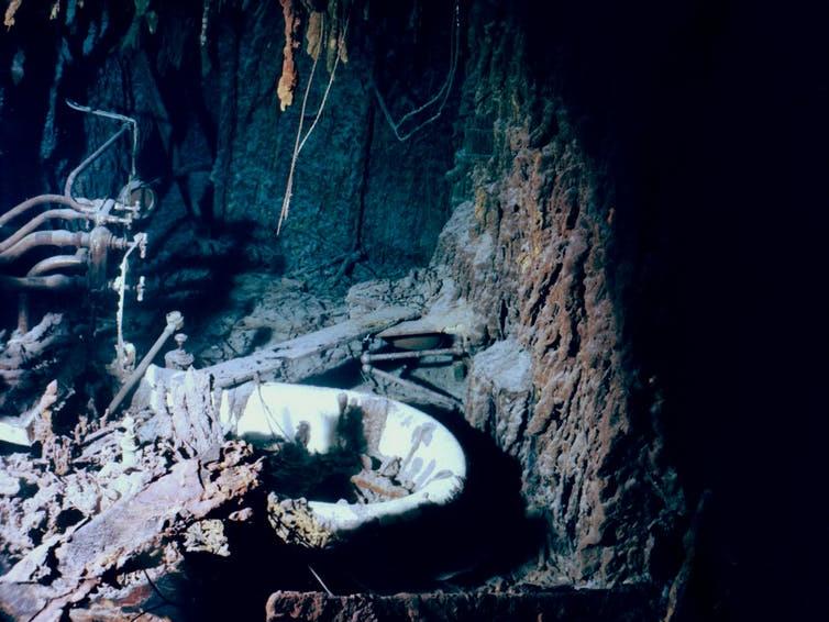 Wreckage: The Titanic captain’s bathtub PICTURE: ROI, IFE, NOAA-OE