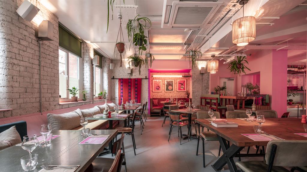 Cocktails and dreams: Peru Perdu is inviting customers to try new things. Below: Masons in Manchester Hall