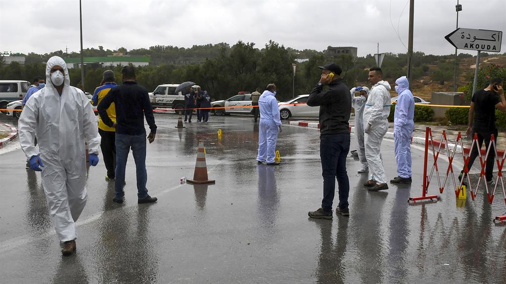 Officer killed in Tunisian 'terrorist attack,' 3 suspects killed in firefight