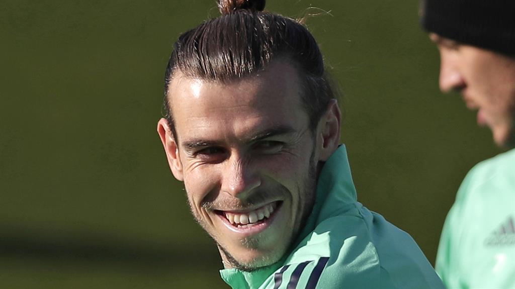 Mourinho đồng ý ký hợp đồng với Gareth Bale