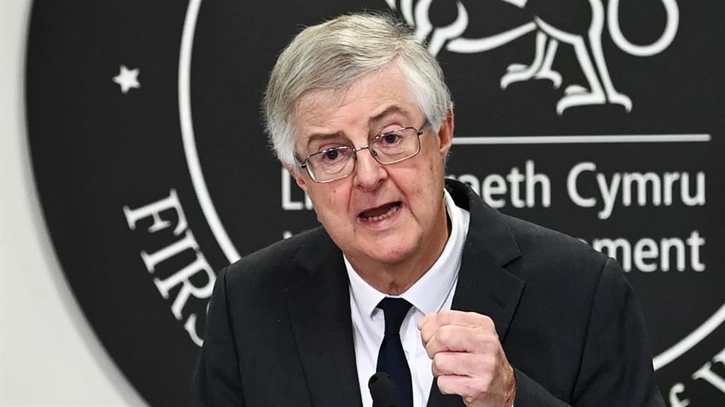 Covid; Wales to go into circuit-breaker lockdown from Friday