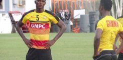 `Waxaan u dheelaa kooxda qaranka Ghana oo aan waardiye u ahaan jiray`