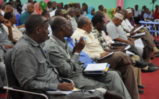 Somalia : Xildhibaanada Baarlamaanka oo qodobo muhiim ah ka doodayo