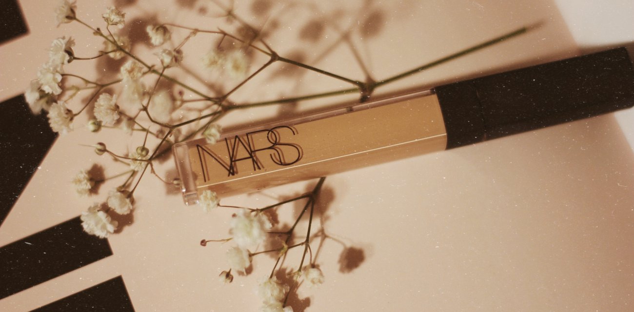 4 Base Essentials for Your Pro Makeup Kit