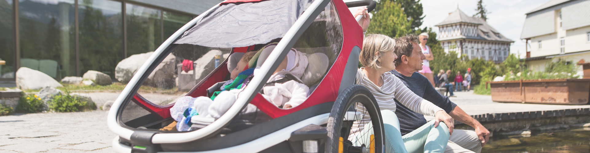 double buggy dilemma - 2 babies in double buggy