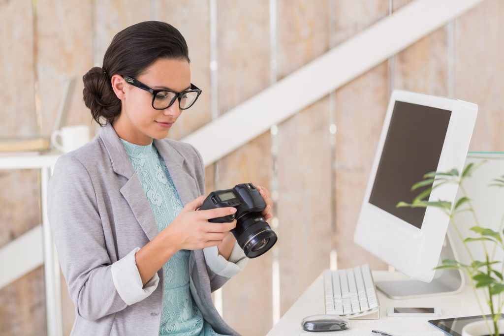 woman sat at desk working from home getting organised when working from home