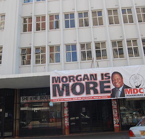 Mwonzora Locks Up MDC’s Harvest House