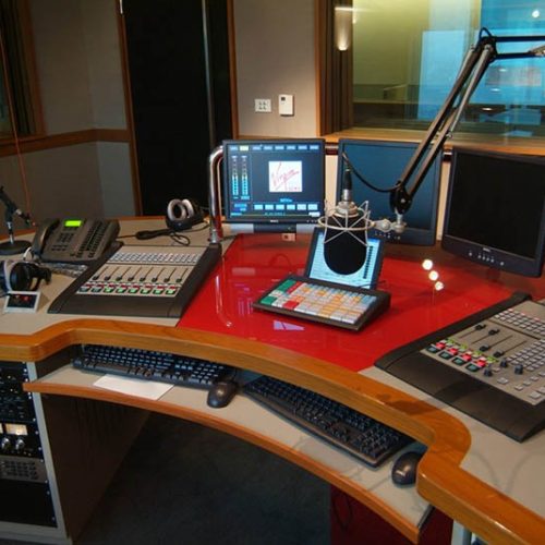 Govt licensing radio stations it can manipulate – say activists