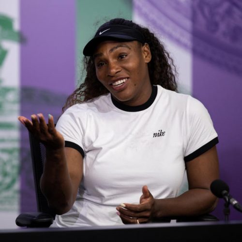 Serena Williams talks motherhood, insecurities at conference