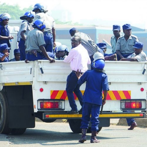 Media rights lobby slams police harassment on journalists