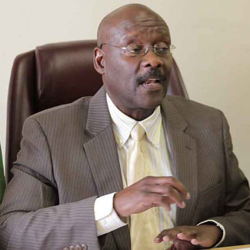 Parirenyatwa trial- prosecutor fails to revive crumbling case