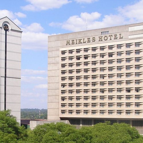 Meikles Hotel’s Sale Awaits RBZ Nod as Room Occupancy Plummets 7%