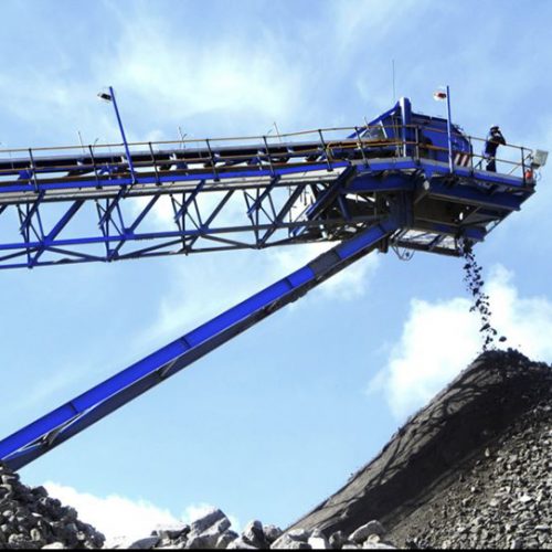 Small Scale Miners slam Chitando for appointing incompetent people