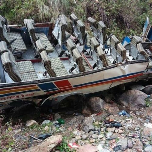 Bus crash kills 28 in Portugal