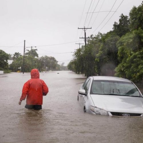 More than 200 killed, 1.2 million displaced by India floods