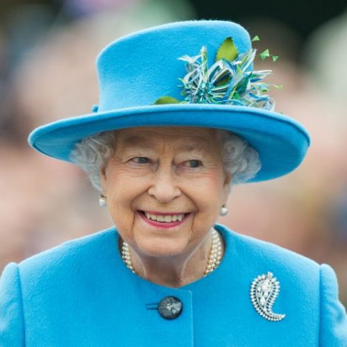 Covid-19: Queen Elizabeth goes into self-quarantine