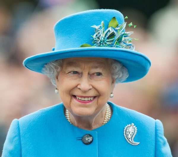 Queen Elizabeth (94) Gets Covid-19 Vaccine