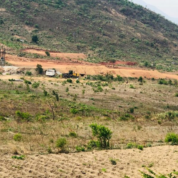 Chinese Miner Engages Residents Over Dangamvura Mountain Quarry