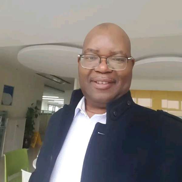 UKbased Zimbabwean launches hybrid solar and wind electricity pilot