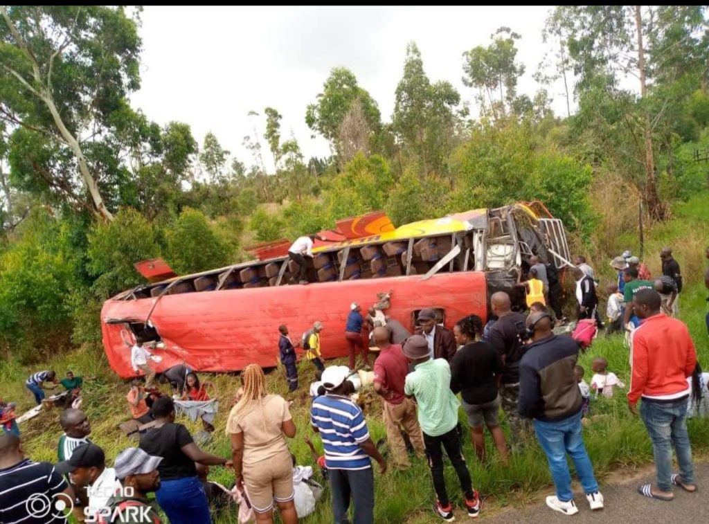 Five killed, several injured in Harare - Mutare road accident