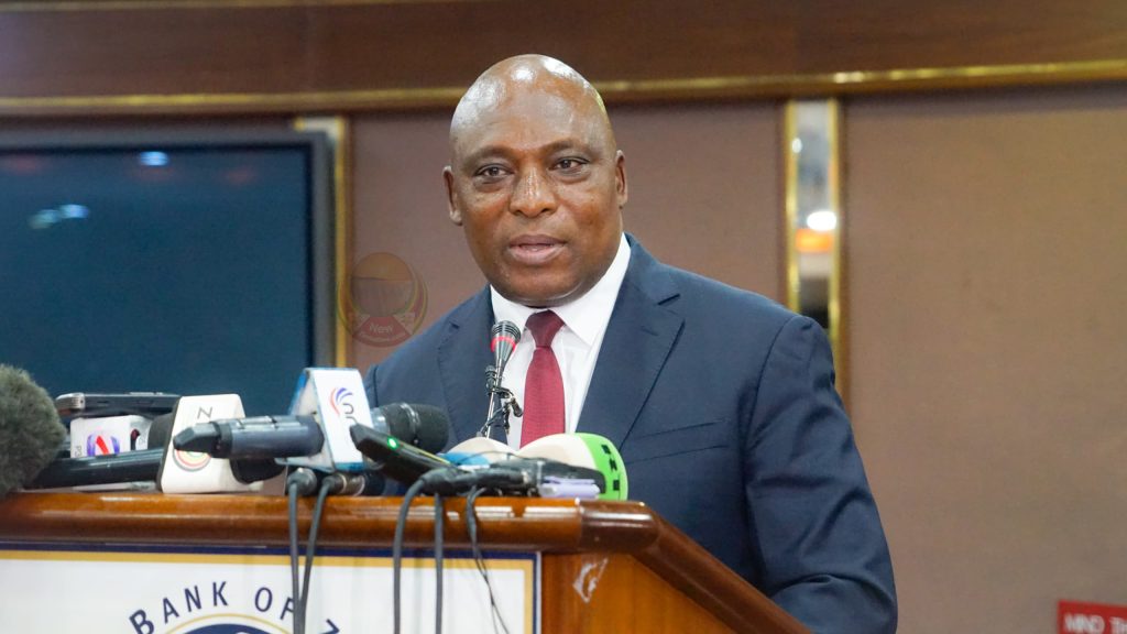 Zimbabwe’s new central bank governor vows to regain investor confidence