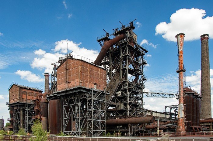 Matinyarare visit raises storm at DISCO as Chinese boss is accused of backing anti-CAB3 efforts