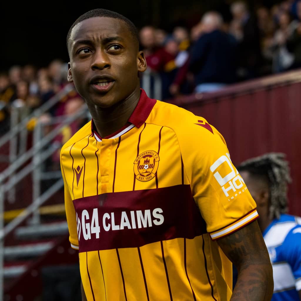 Масванхиз проголосовал за Motherwell Player месяца