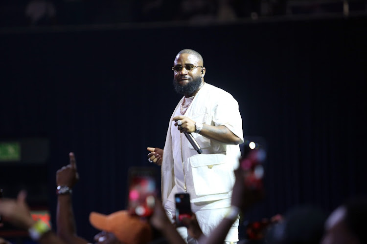 Cassper Nyovest вступает в путешествие по снижению веса после критики в социальных сетях