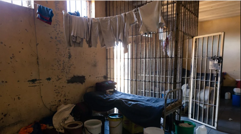 Overcrowding, Dilapidation, Inhumane Conditions Plague Zimbabwe's Prisons - Parliamentary Report