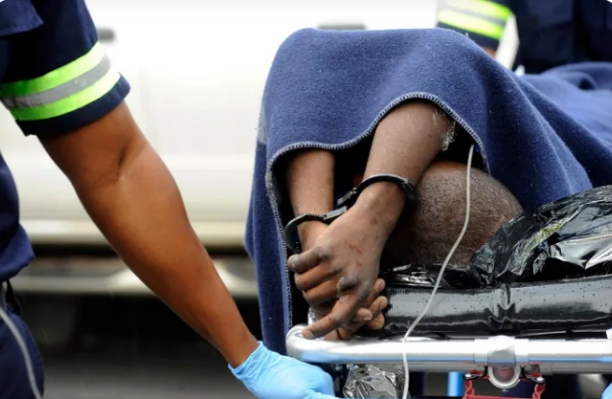 Mob justice erupts after Zimbabwean man is stabbed to death in Limpopo