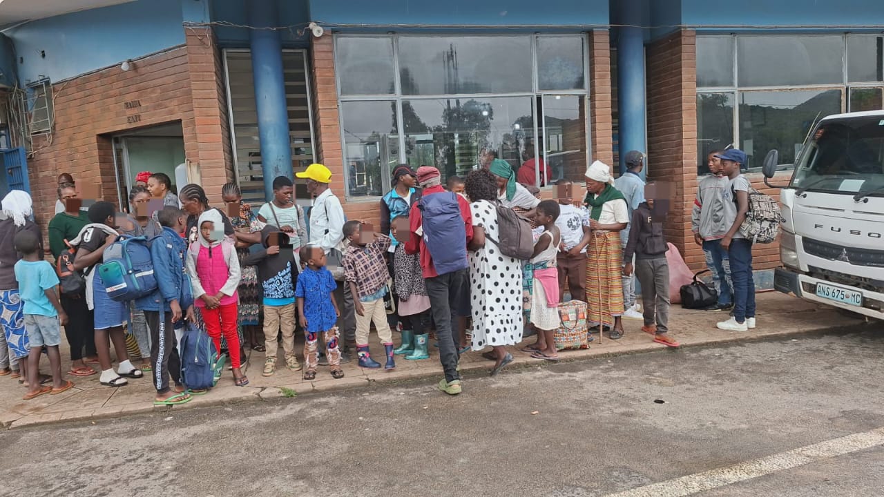 Mozambique rescues thirty minors, nine visually impaired adults from labour exploitation in Zimbabwe