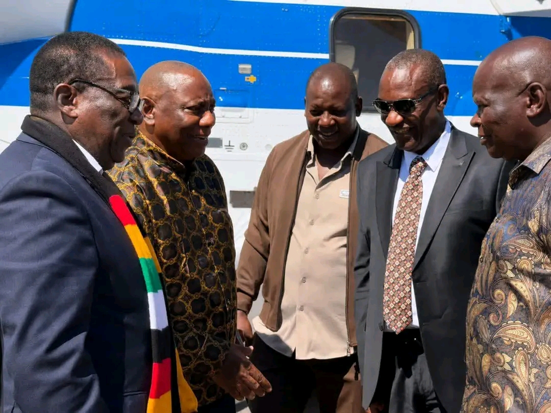 SA President Ramaphosa sneaks into Zimbabwe on private visit to Mnangagwa’s Precabe farm