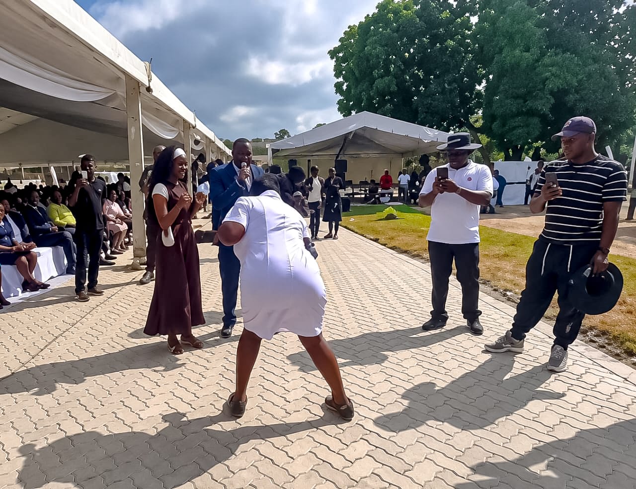 Nurses told to stop dancing while in uniform - week after bouncing to Sungura for Tungwarara's pleasure - NewZimbabwe