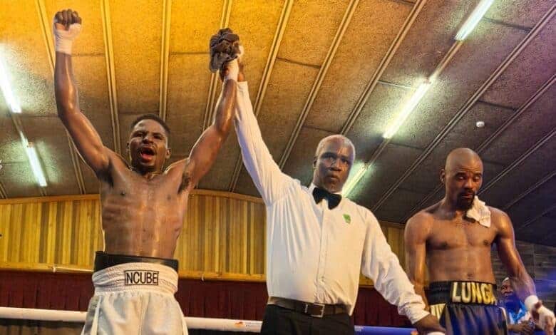 Zimbabwean boxer dies after collapsing and going into coma in South Africa 