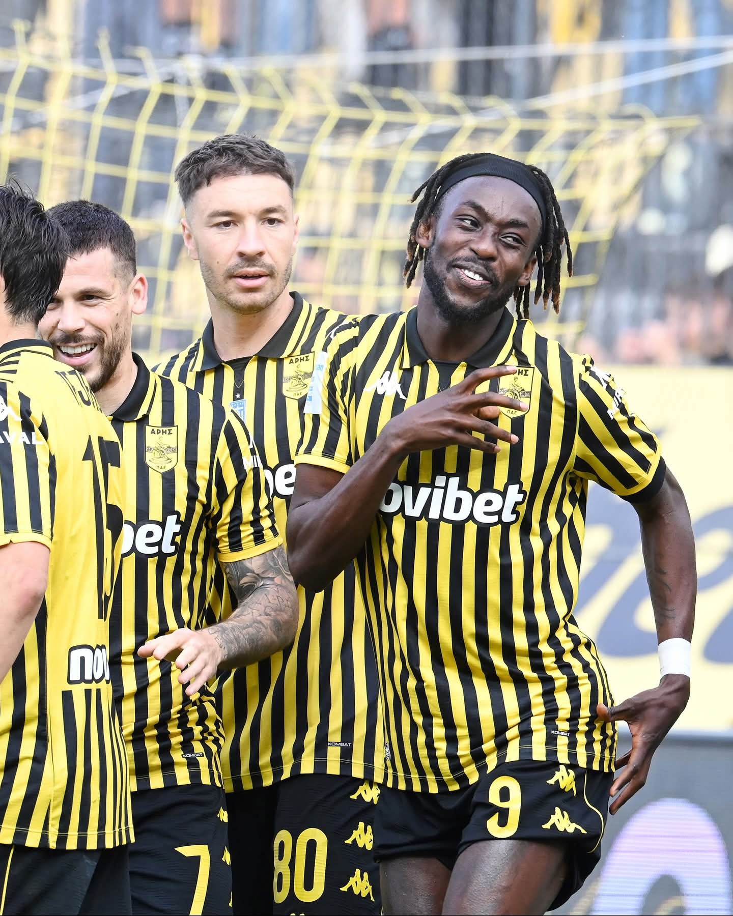 Tino Kadewere’s brace propels Aris Thessalonika to 3-0 victory over Levadiakos